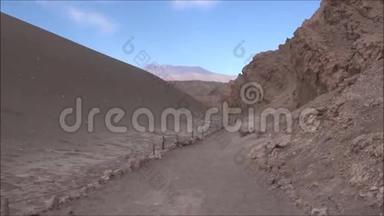 智利阿塔卡马沙漠山脉、火山和山谷景观